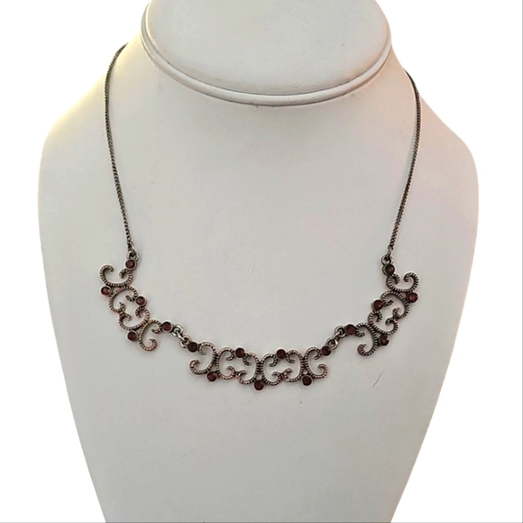 1979 Choker Necklace Ornate Gold Tone Metal Red Rhinestone Accents For AVON - Picture 1 of 7